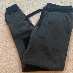 Brooklyn Calling N.Y.C. Men’s Gray and Black Jogger Pants With Quilted Knee XS